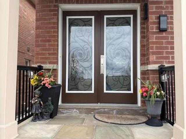 129 Four Seasons Crescent, East Gwillimbury, ON, L9N 0C2 house for sale | Listing ID N13831 | Royal LePage