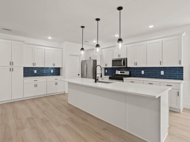 129 Faulkner Circle