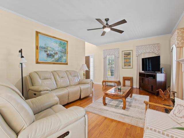 129 Hobcaw Lane