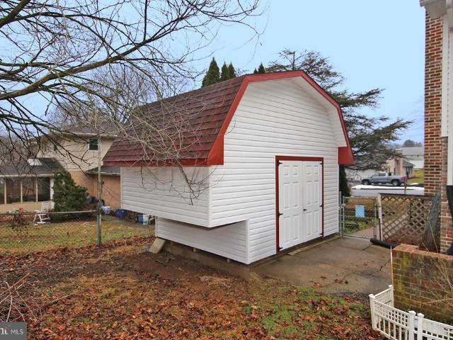 129 Juniper Street