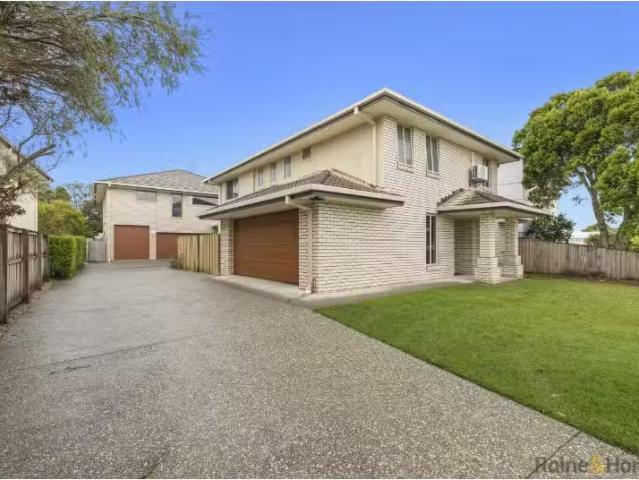 1/29 Overall Drive, POTTSVILLE House for rent Listed by Aline.