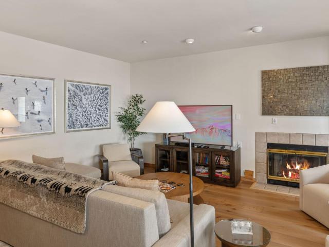 129 Lost Creek Ln, Unit 11, Mountain Village, CO 81435 | MLS #43331