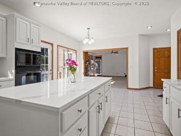 129 Leslie Pl, Scott Depot, WV