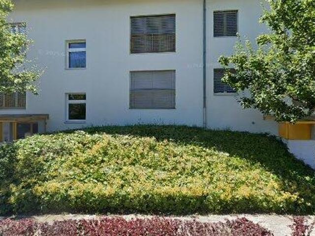 129 m2 apartment for rent in Uster