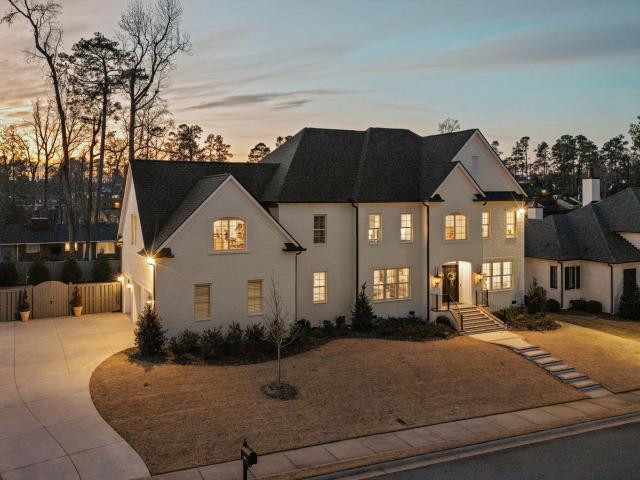 129 Mayfair Abbey Lane