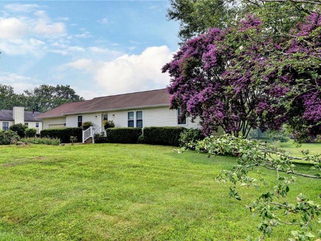 129 Mirror Lake DR