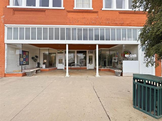 129 S Oklahoma Avenue