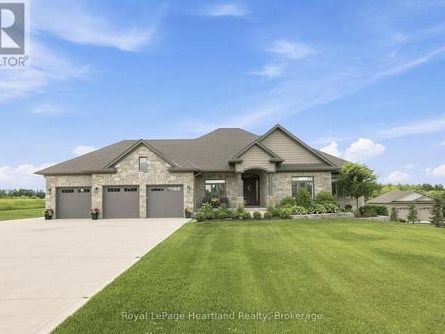 129 Sharron Court, Mapleton, ON, N0G 2K0 house for sale | Listing ID X13559 | Royal LePage
