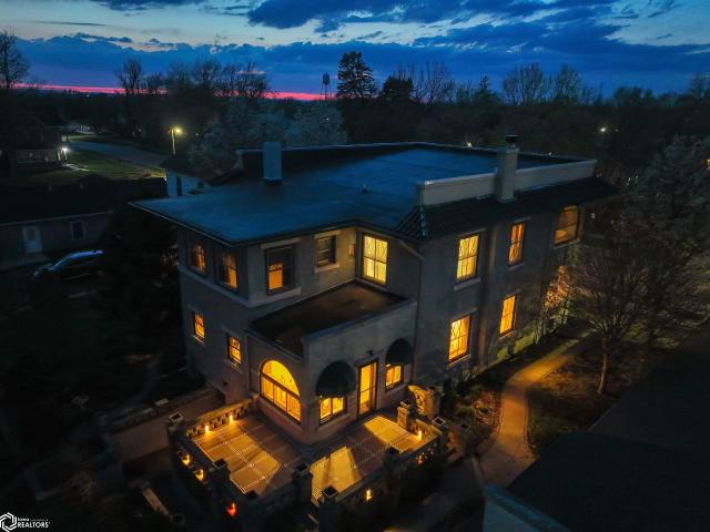 129 W 2Nd Street