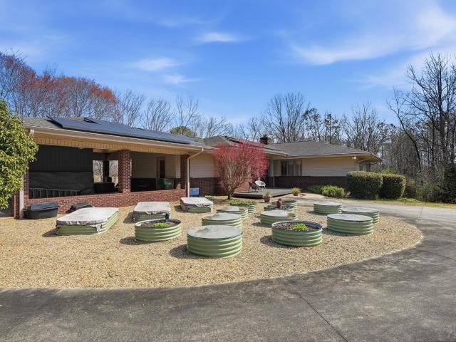 129 Tyler Ln, West Union, SC 29696 | MLS #1584