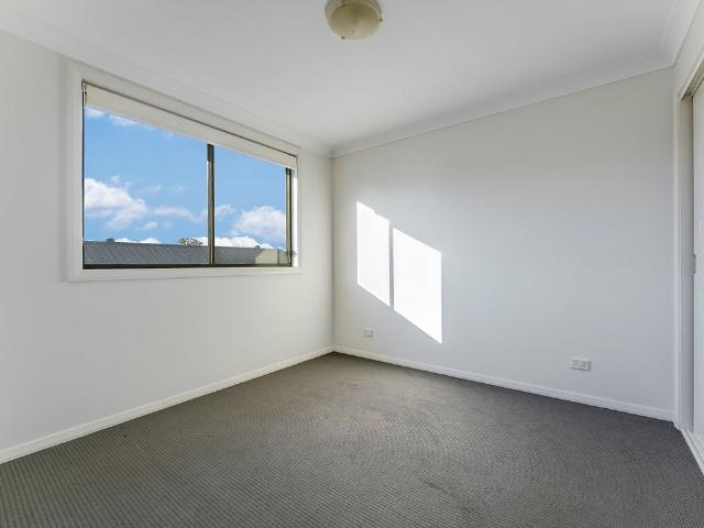 129a Glenmore Ridge Drive, Glenmore Park NSW