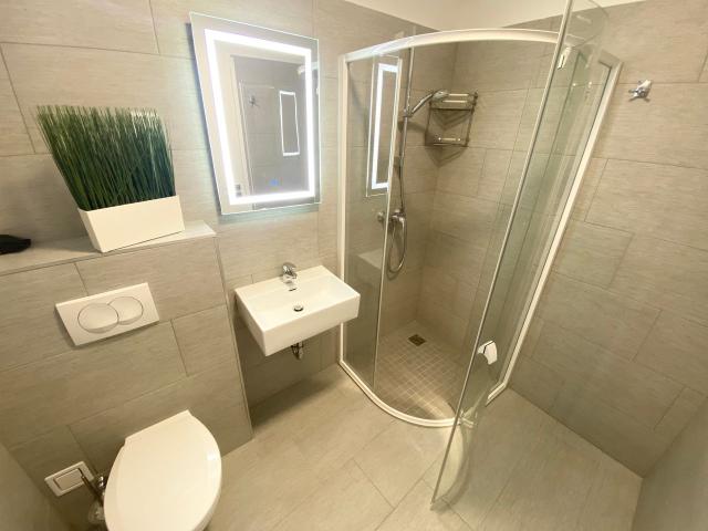 12 13B 4 room apartment only 5.4km from Alexanderplatz/free wifi, Berlin Amsterdam Apartments for Rent
