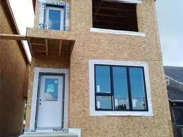 1/2 1161 Parker Avenue, Winnipeg, MB, R3T 0T8 house for sale.