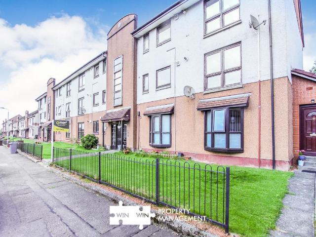 1/2, 12 Moorfoot Avenue, Paisley PA2, 3 bed flat to rent, £999 pcm | PrimeLocation