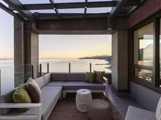 12 2250 Bellevue Avenue, West Vancouver, BC, V7V 1C6 Luxury.