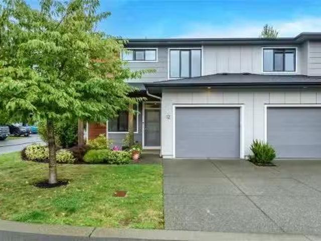 12 2607 Kendal Ave, Cumberland, BC, V0R 1S0 house for sale.