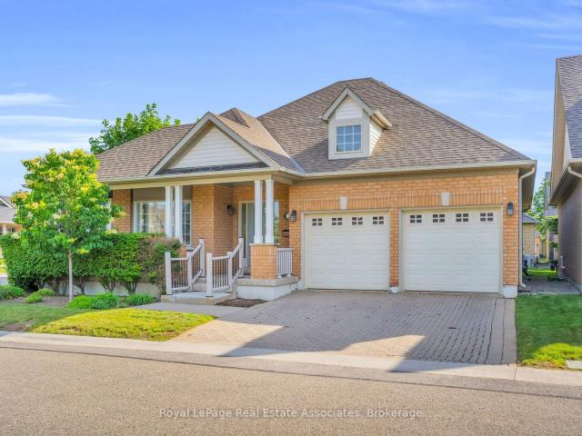 12 2 Larkdale Terrace, Brampton | 2+1Beds/3Bath, Condo, $749,900 | Condos. Ca