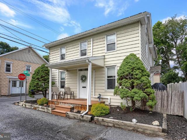 12 3Rd Avenue