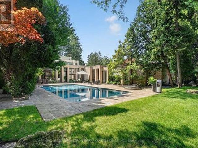 12 Tudor Gate, Toronto, ON, M2L 1N4 house for sale | Listing ID C13678 | Royal LePage