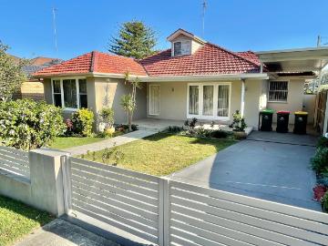 12 Tyrwhitt Street, Maroubra NSW 2035 House For Rent | Domain