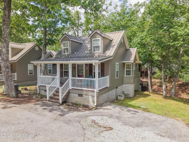 12 Tyson Trail