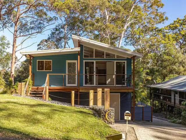 12 Valley Road, Smiths Lake, NSW 2428