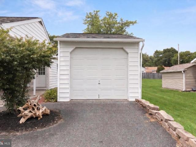 12 Vermont Place