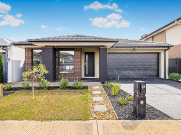 House to rent in Victoria