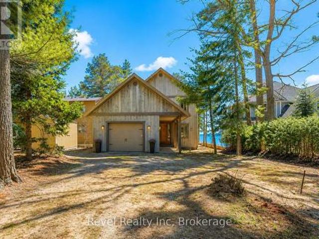 12 Walker Road, Tiny, ON, L0L 2J0 house for sale | Listing ID S13609 | Royal LePage