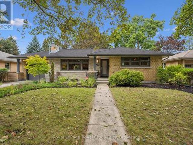 12 Westmount Road, Guelph Exhibition Park, ON, N1H 5H2 house for sale | Listing ID X13795 | Royal LePage