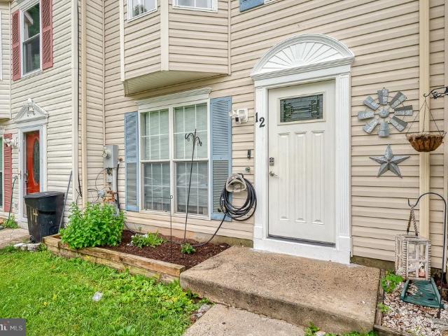 12 White Laurel Court