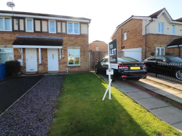 12 Windmill Way 2 bed end of terrace house to rent £795 pcm £183 pw