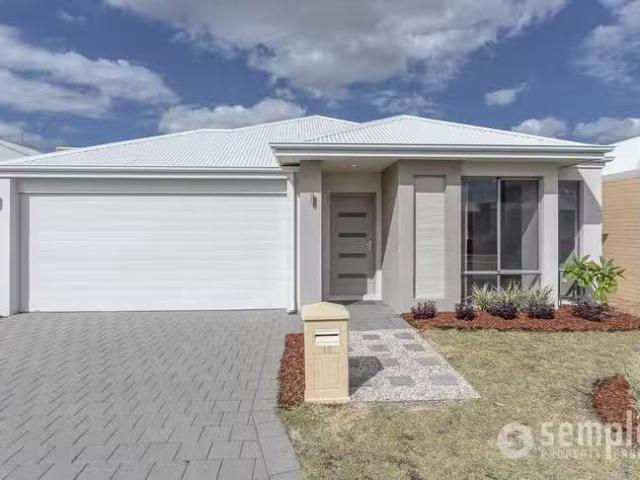 12 Yarrow Street, Treeby, WA 6164
