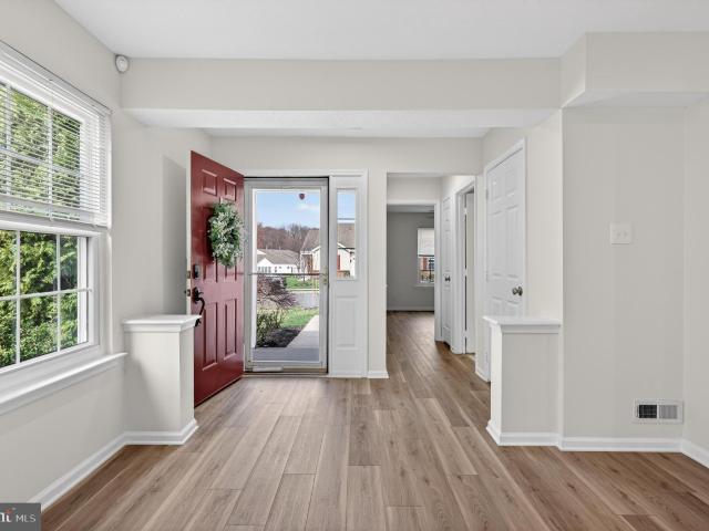 12 Yarrow Pl, Mount Laurel, NJ 08054 | MLS #NJBL2107 | Compass