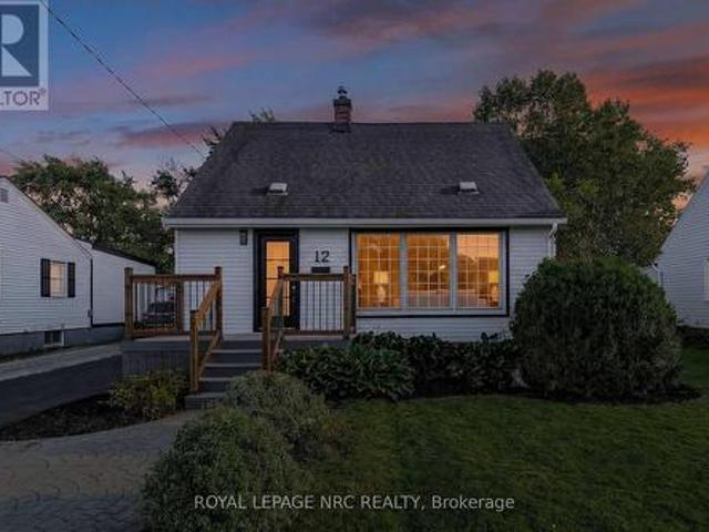 12 Admiral Road, St. Catharines Secord Woods, ON, L2P 1G5 house for sale | Listing ID X13794 | Royal LePage