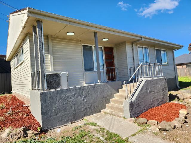 12 Adaminaby Street, Heckenberg | Domaine Plus Real Estate