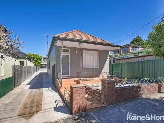 12 Albion Street, Marrickville, NSW 2204