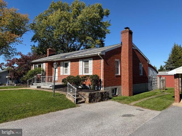 12 B Jefferson Avenue