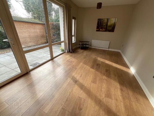 12 Badgers Lane, Lisburn, BT28 2ZH