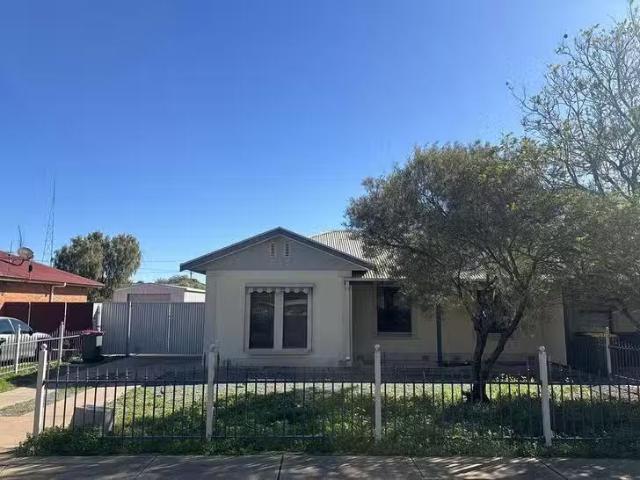 12 Barnes Street, Risdon Park, SA 5540