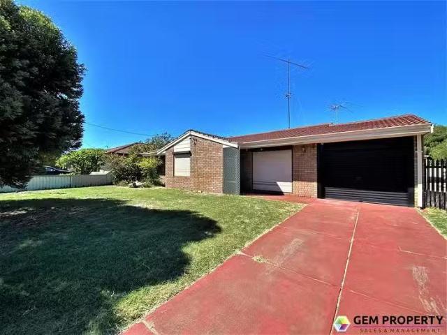 12 Barnes Street, Rockingham, WA 6168