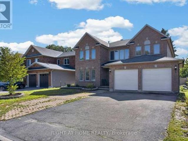 12 Baslaw Drive, Ottawa, ON, K1G 5J8 house for sale | Listing ID X13789 | Royal LePage
