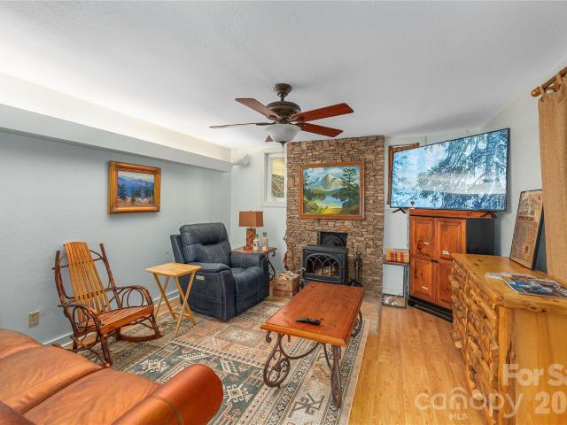 12 Bear Cove Lane