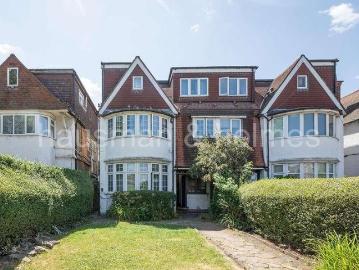 12 bed house for sale