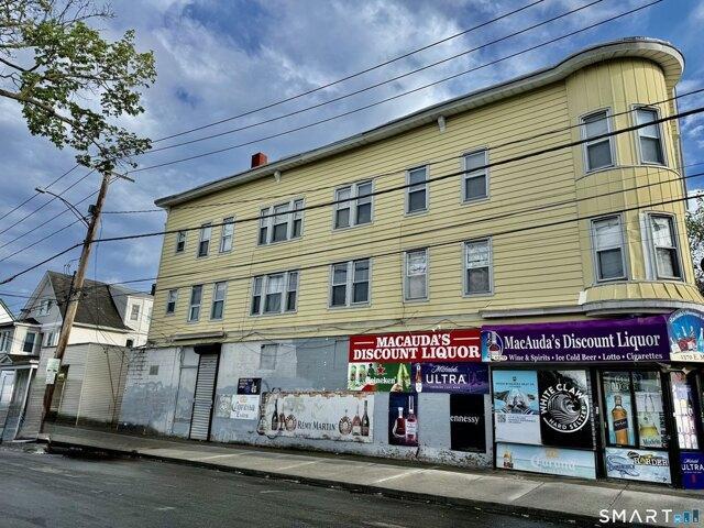 12 bedroom, Bridgeport CT 06608 104480068