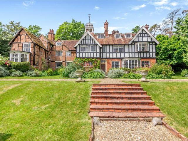 12 bedroom detached house for sale