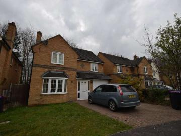 12 Bedroom Detached House