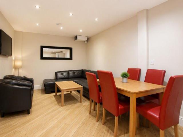 12 bedroom flat to rent