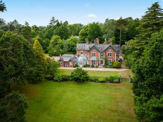 12 bedroom house for sale