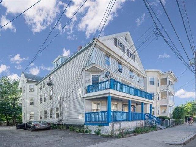 12 bedroom, Revere MA 02151 105385010